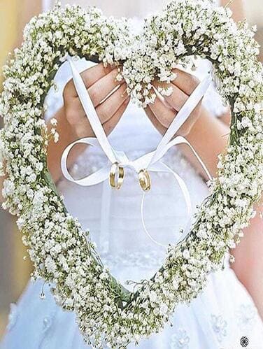 floristeria-en-gijon-sensaflor-corazon-flores-blancas